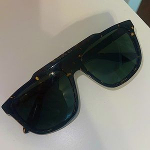 Gucci Unisex Sunglasses